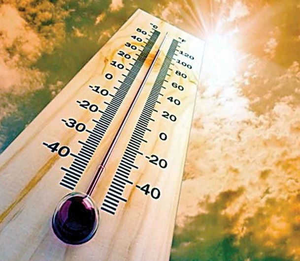ચોમાસાના આગમન પહેલા સૂરજદેવ લોકોને પરસેવે રેબઝેબ કર્યાં, અમદાવાદમાં 43.2 ડિગ્રી તાપમાન