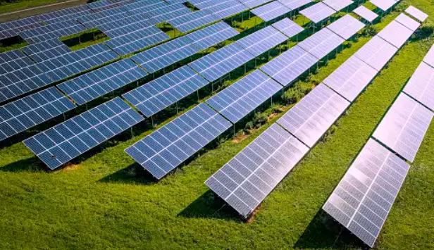 અદાણી ગ્રીન એનર્જીએ 205 મેગાવોટ ઓપરેટિંગ સોલાર એસેટ્સ હસ્તગત કરવાનું કાર્ય પૂર્ણ કર્યું