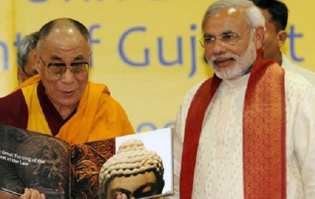 ચીની જાસૂસી કાંડમાં ઘટસ્ફોટ: ચીને PM મોદી, દલાઇ લામા પાછળ મૂક્યા હતા જાસૂસો