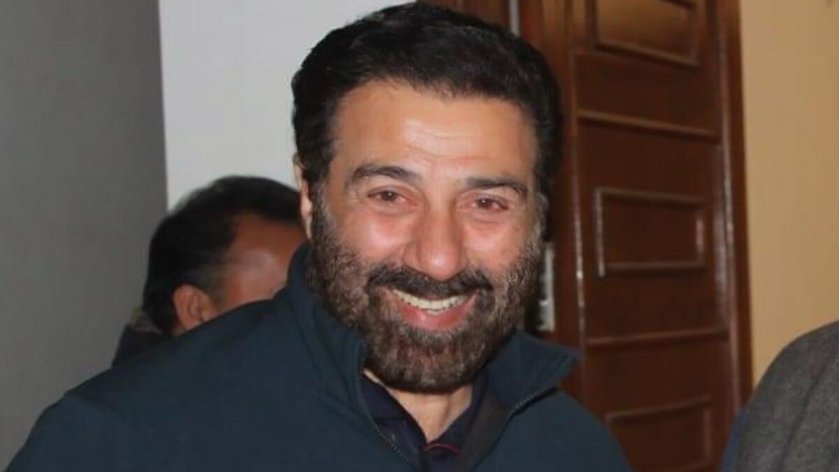 Sunny-Deol-Tests-Positive-for-COVID-19-BJP-MP-and-Actor