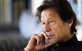 પાકિસ્તાન PM ઈમરાન ખાને ટ્વીટર ઉપર તમામને કર્યા અનફોલો, કારણ અકબંધ