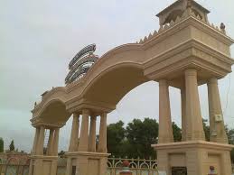 કચ્છ જીલ્લાનું શહેરને પણ ટક્કર આપતું ઘનિક ગામ એટલે ‘માધપરા’ ગામ- જ્યાં દરેક ધરમાંથી 2 લોકો વસે છે વિદેશમાં