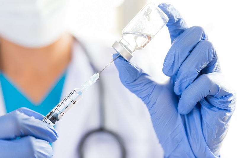 દેશના દરેક શહેરમાં પહોંચાડવામાં આવી રહી છે કોરોનાની રસી, રાજકોટમાં 77000 ડોઝ મોકલાયા