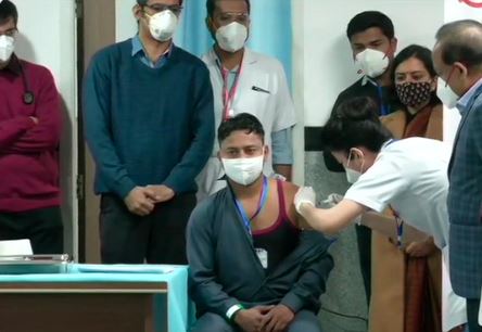 ભારતમાં 12 કરોડથી વધારે લોકોએ લીધી કોરોનાની રસી