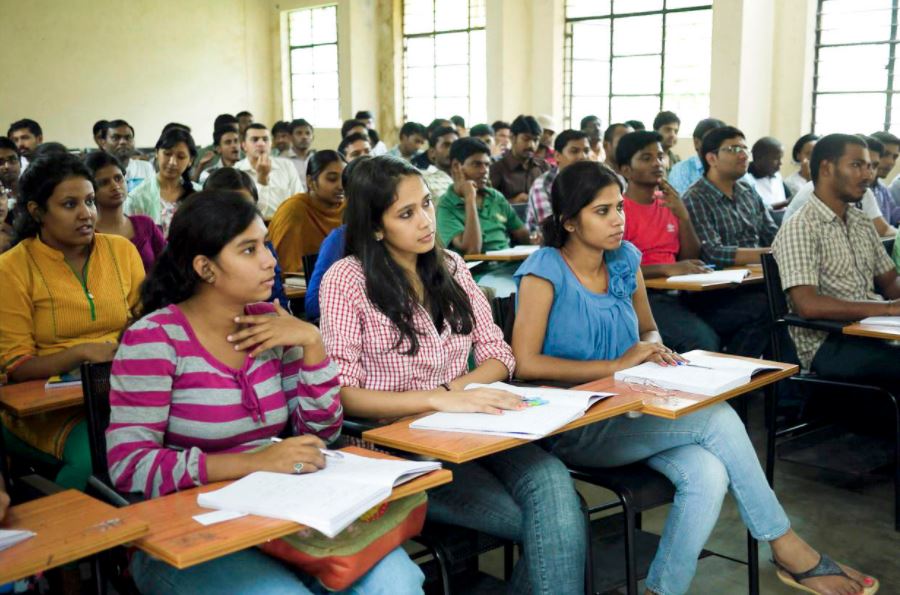 ગુજરાતમાં JEE, NEETની પરીક્ષાની તૈયારી કરતા વિદ્યાર્થીઓ માટે શરૂ કરાશે કોચિંગ સેન્ટર