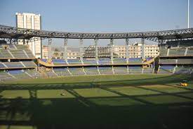 IPL પૂર્વે જ મુંબઈના વાનખેડે સ્ટેડિયમના આઠ ગ્રાઉન્ડ મેન કોરોના સંક્રમિત
