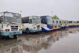 તાઉ-તે વાવાઝોડાની અસર એસ.ટી સેવા પરઃ- સમગ્ર રાજ્યમાં એસ.ટી પરિવહન સેવા ખોરવાય