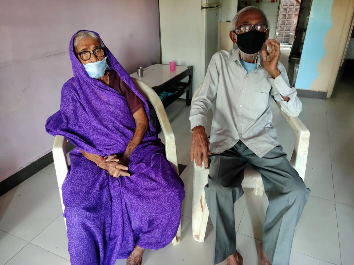 મક્કમ મનોબળ અને મજબૂત ઇચ્છાશક્તિથી 93 વર્ષના નાથીબાએ કોરોનાને પરાસ્ત કર્યો