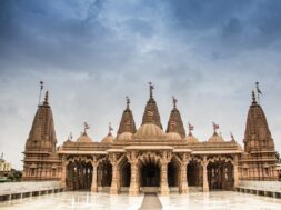 670517834Rajkot_BAPS_Main
