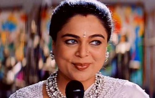Reema Lagoo Birth Anniversary: માં ની ભૂમિકા ભજવીને થઇ ગઈ અમર – જાણો તેના વિશે જાણી-અજાણી કેટલીક વાતો