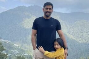 dhoni-with-ziva