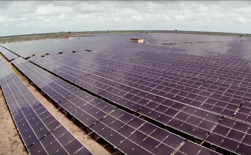 ગુજરાત: ભારતનો એકમાત્ર સૌથી મોટો સોલર પાર્ક એનટીપીસી કચ્છના રણમાં સ્થપાશે