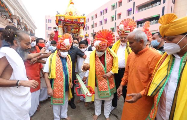 અમદાવાદઃ ભગવાન જગન્નાથજીની રથયાત્રા શાંતિપૂર્ણ માહોલમાં સંપન્ન