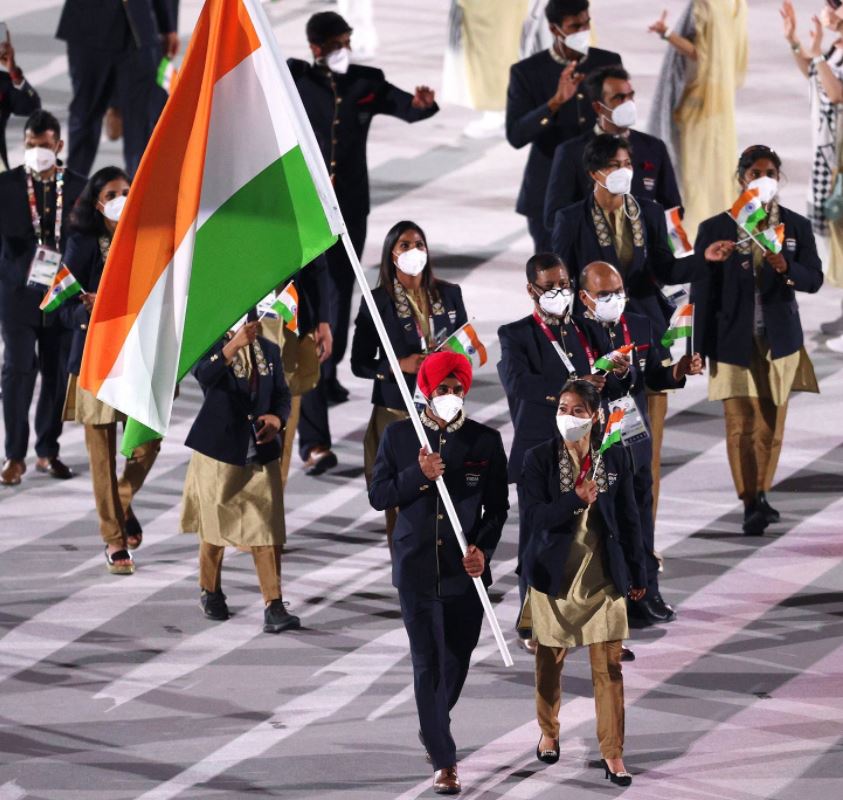 Tokyo Olympics 2020: ઑપનિંગ સેરેમનીમાં ભારતીય દળે કરી માર્ચ પાસ્ટ, મેરિકોમ ધ્વજવાહક