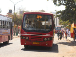 lal darawaja bus station
