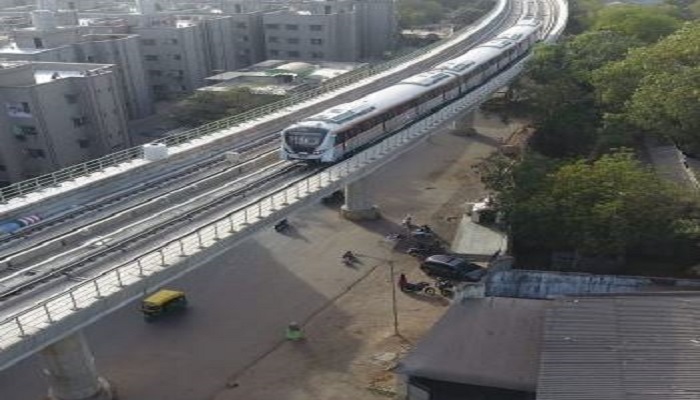 અમદાવાદ–ગાંધીનગર મેટ્રો રેલ માટે લીલાછમ 1000 વૃક્ષોનું નિકંદન કઢાશે