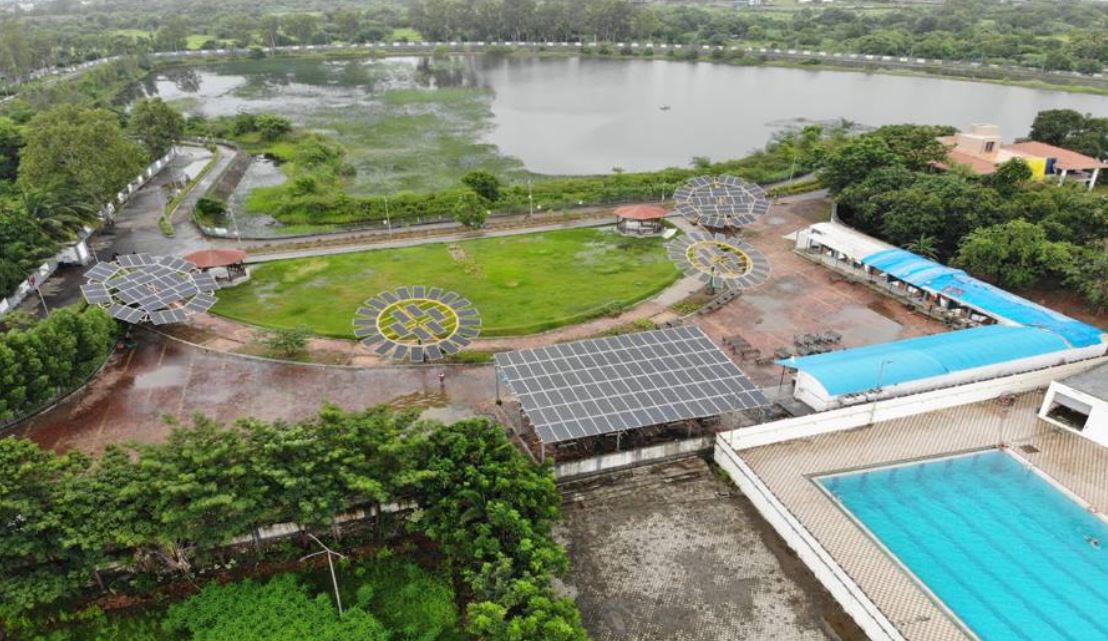 ગુજરાતના આ શહેરમાં આવેલું છે સોલાર વૃક્ષ, જે વિશ્વનું સૌથી વધુ વીજ ઉત્પાદન કરતું સોલાર ટ્રી બન્યું છે