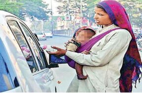 Beggars on four roads in Ahmedabad-1