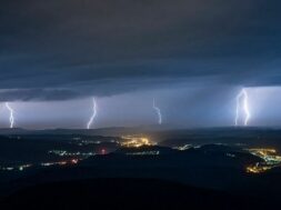 Lightning-in-India