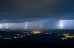 Lightning-in-India