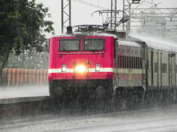 Train and Rain_Revoi