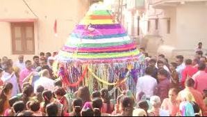 ગુજરાતઃ નૂતન વર્ષ નિમિત્તે સ્નેહ મિલન કાર્યક્રમોમાં મહત્તમ 400 વ્યકિતઓએ ભેગા થઈ શકશે