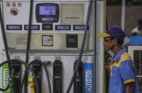 petrol-pump-bpcl-bloomberg-1200