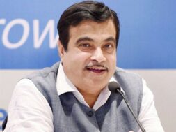 Revoi Nitin Gadkari