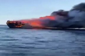 boat fire-1