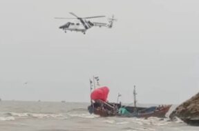 8-fishermen missing off Gir Somnath Coast-1