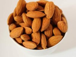 secret-effects-eating-almonds