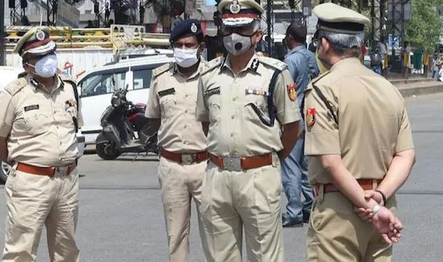 દિલ્હી પોલીસના એક હજાર કર્મચારી થયા સંક્રમિત, પોલીસ કર્મચારીને યોગ્ય નિર્દેશ અપાયા
