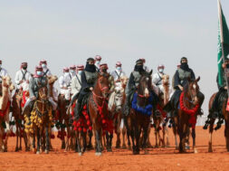 SAUDI-CULTURE-WOMEN-HERITAGE-CAMELS