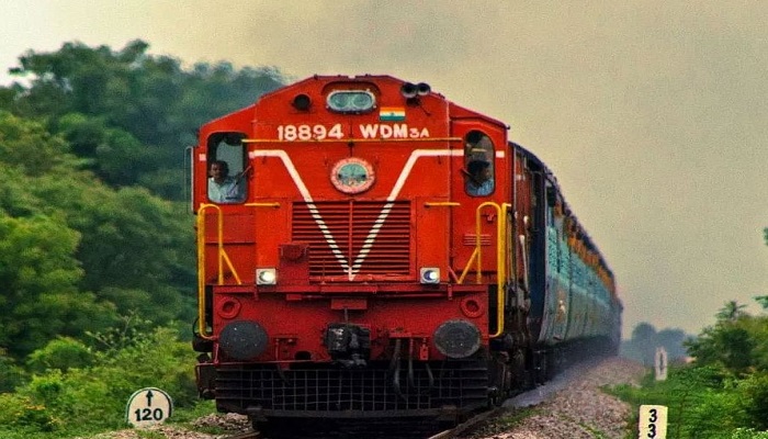 અમદાવાદ- ઉદેપુર, જયપુર વચ્ચે ત્રણ  ટ્રેન દોડાવાશે, ડુંગરપુર, હિંમતનગર, સ્ટેશનોને સ્ટોપેજ અપાયા
