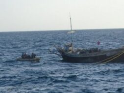Yasin Boat, 10 Pakistanis arrested,-1