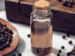 black-pepper-essential-oil-benefits_Social