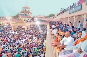 nadiad santram temple in sakar varsha-1