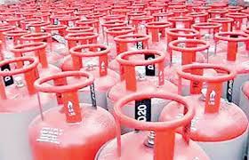 કૉમર્શિયલ LPG સિલિન્ડરના ભાવમાં 91.5 રુપિયાનો ઘટાડો નોંધાયો,જાણો શું છે નવા ભાવ