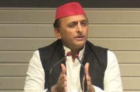 AKHILESH YADAV REVOI.IN