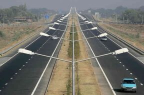 Express highway ahmedabad-dholera-1