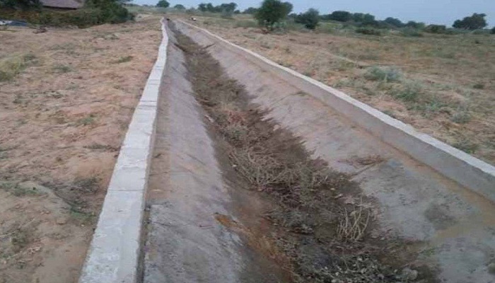 અમદાવાદ જિલ્લાના વિરમગામ અને સાણંદના 40 ગામોને સિંચાઈનું પાણીથી વંચિત, ખેડુતોમાં રોષ