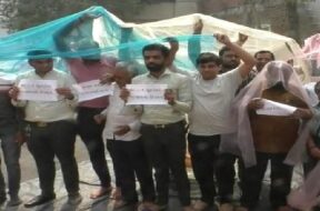 surat people protested-1