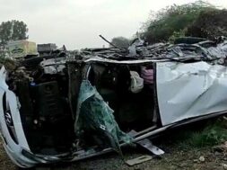 Car accident near Lakhatar-1