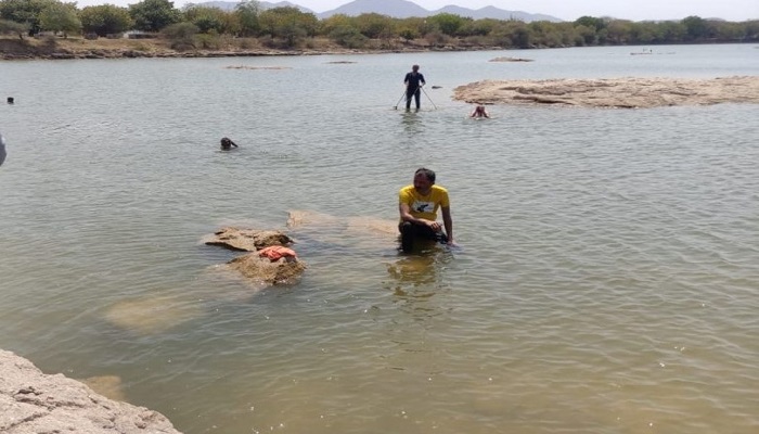 ડૂબી જવાના ત્રણ બનાવો, ધૂળેટી રમ્યાં બાદ નદી અને તળાવમાં નાહવા ગયેલા 11 યુવાનો ડૂબી ગયા