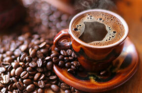Drinking-Black-Coffee-Everyday-Has-These-Benefits