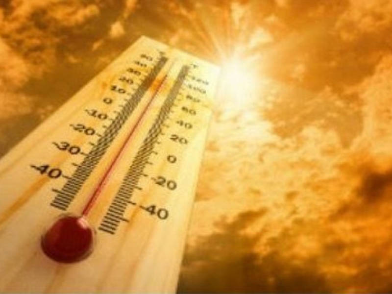 ગુજરાત કાળઝાળ ગરમીમાં શેકાયું, અમદાવાદ સહિત 5 શહેરોમાં તાપમાનનો પારો 45 ડિગ્રી વટાવી ગયો