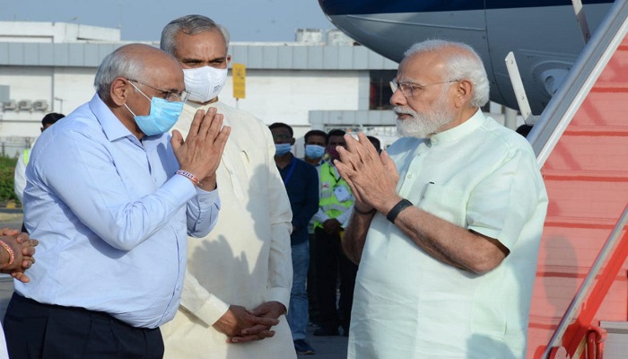 વડાપ્રધાન નરેન્દ્ર મોદીએ ગાંધીનગરના વિદ્યા સમીક્ષા કેન્દ્રમાં શિક્ષકો સાથે કર્યો ઈ- સંવાદ