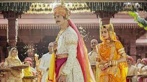 અક્ષય કુમારે પોતાની અપકમિંગ ફિલ્મ “પૃથ્વીરાજ’નું નવુ સોંગ ‘મખમલી-મખમલી’નું ટિઝર સોશિયલ મીડિયા પર શેર કર્યું