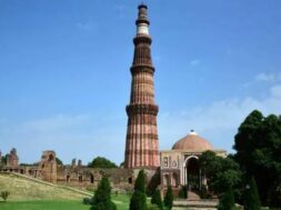 QUTUB MINAR REVOI.IN