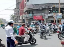 trafic signal in rajkot-1